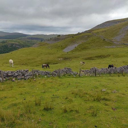 Pentre Riding Stables Hotel Abercraf Exterior foto